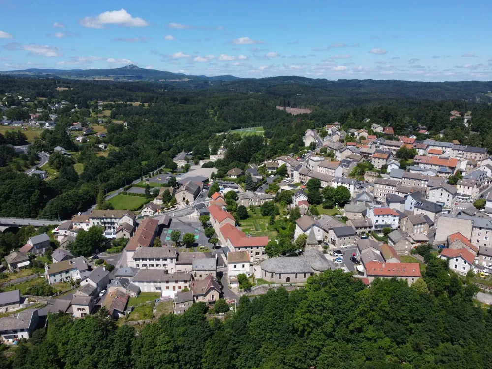 Logement près de Saint-Bonnet le Froid